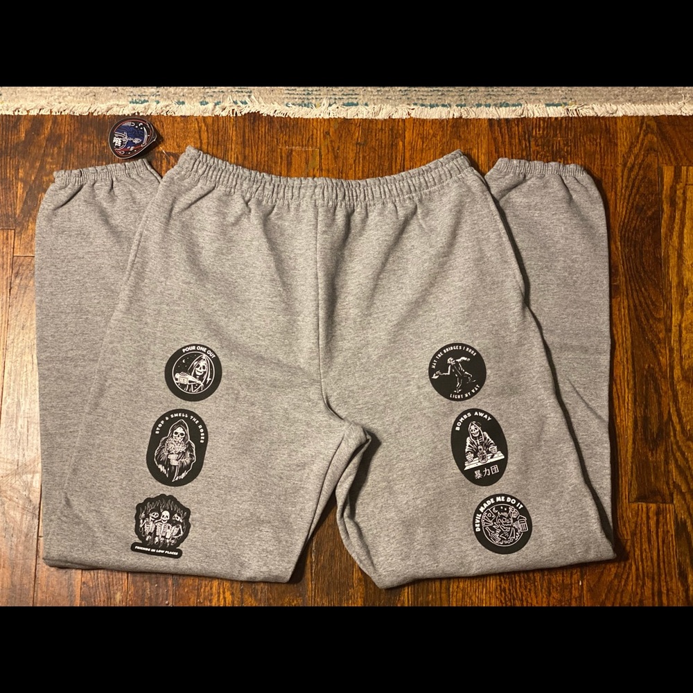 Last Call Skull Unisex Grey Sweatpants